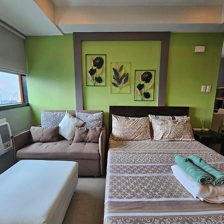 Mandaluyong Spacious Studios מראה חיצוני תמונה