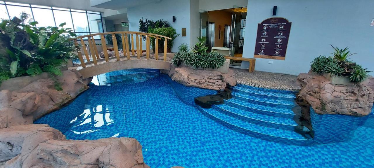 Mandaluyong Spacious Studios מראה חיצוני תמונה