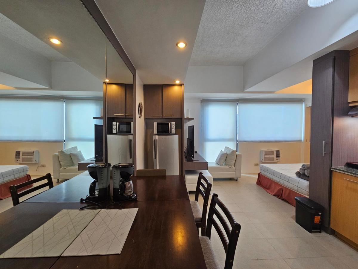 Mandaluyong Spacious Studios מראה חיצוני תמונה