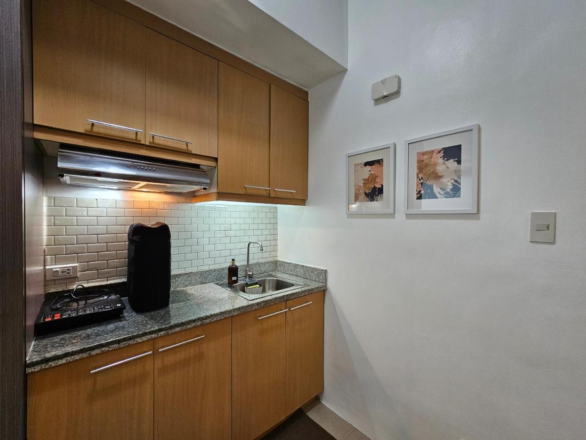 Mandaluyong Spacious Studios מראה חיצוני תמונה