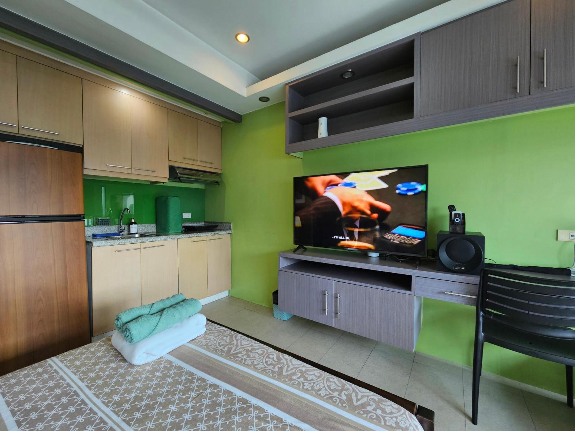 Mandaluyong Spacious Studios מראה חיצוני תמונה