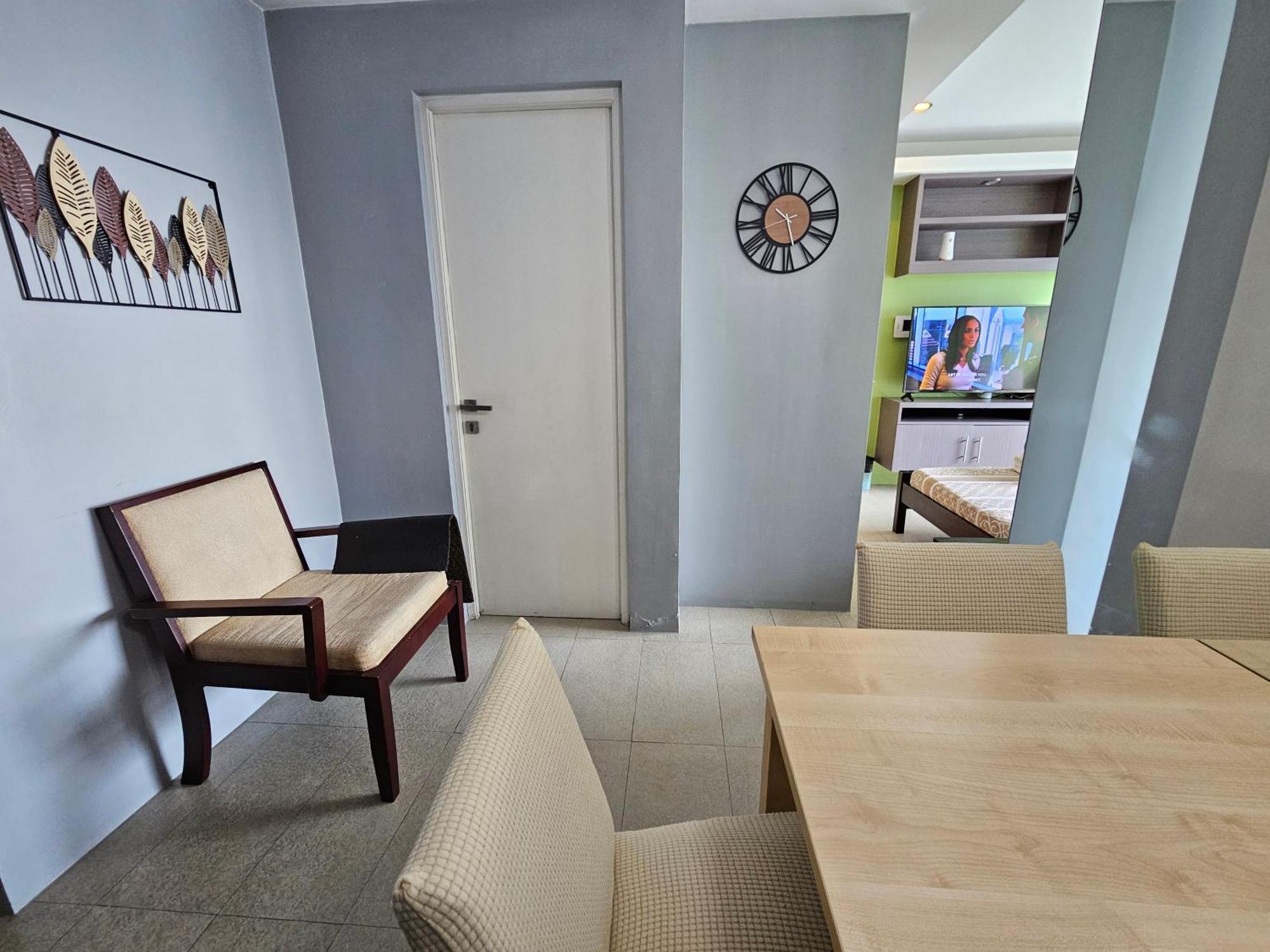 Mandaluyong Spacious Studios מראה חיצוני תמונה